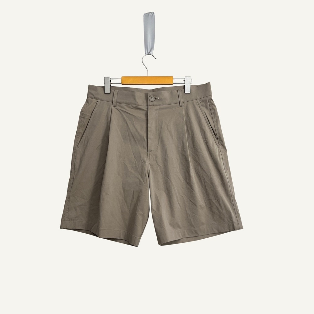 Lululemon Woven Relaxed-Fit Pleated Short 8" Tan Mens 33